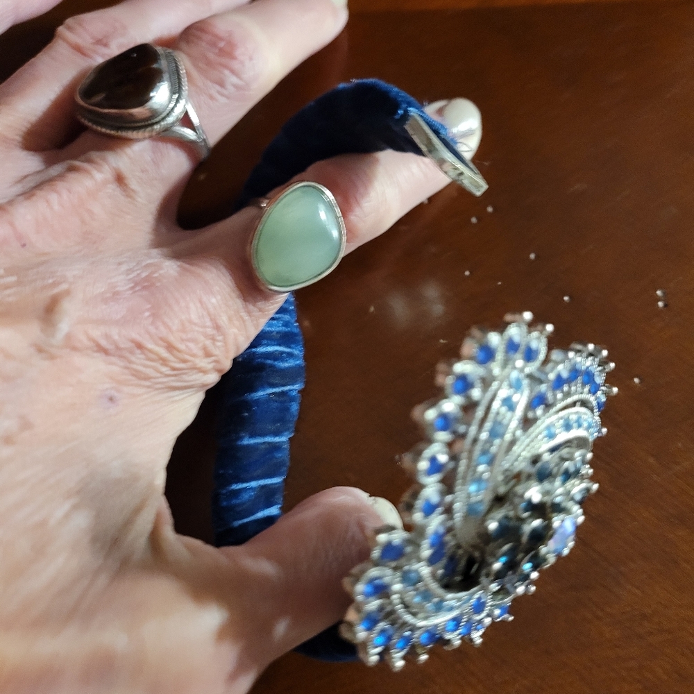 Blue Rhinstone Cuff Bracelet - Picture 3 of 7